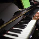 aprender a tocar piano